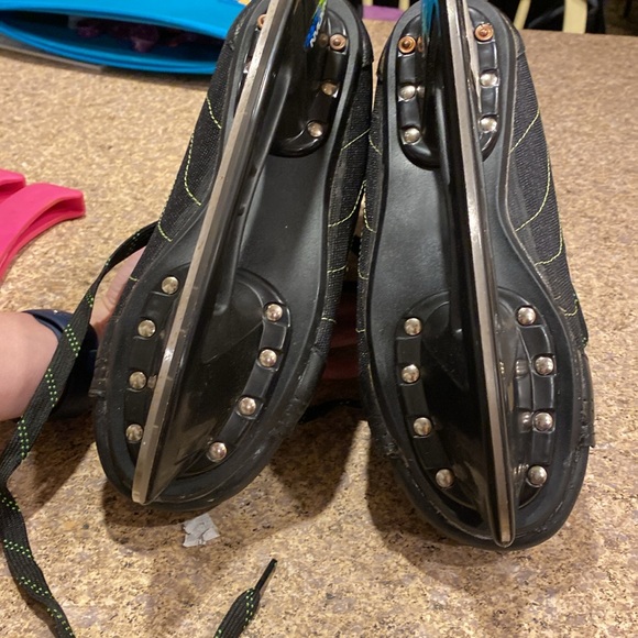 Canadian X-Lite Ice Skates JR7 Junior Size 7 Hockey *Skates Only-No Skate Guards - Picture 14 of 17